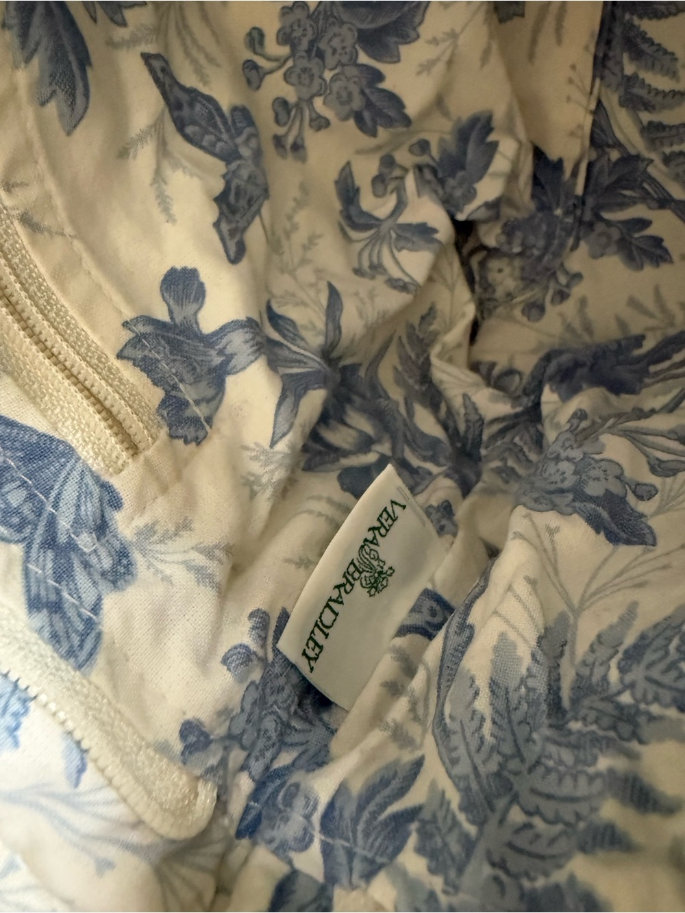 Rare Vintage Vera Bradley Tote Bag Blue Toile Pattern Quilted Cotton White - Picture 10 of 10